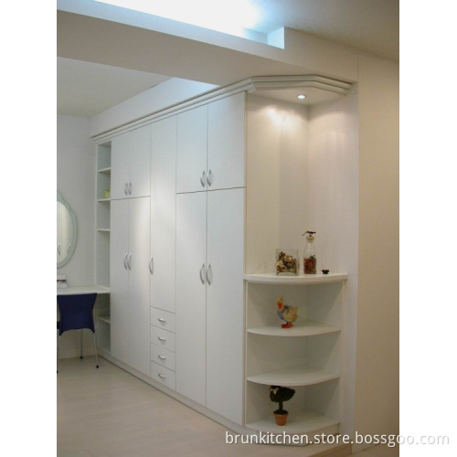 Wardrobe-Br302